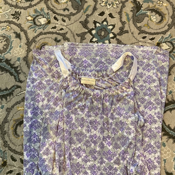 Purple Bobbie Brooks Gown, Size L - Picture 3 of 3